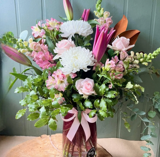 10 Reasons Why the Big Love Vase Will Melt Hearts on the Sunshine Coast