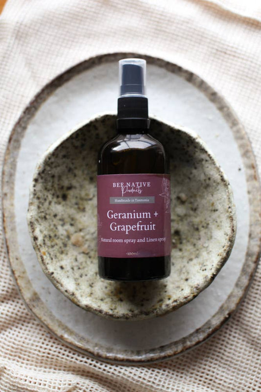 Geranium and grapefruit essential oil room spray