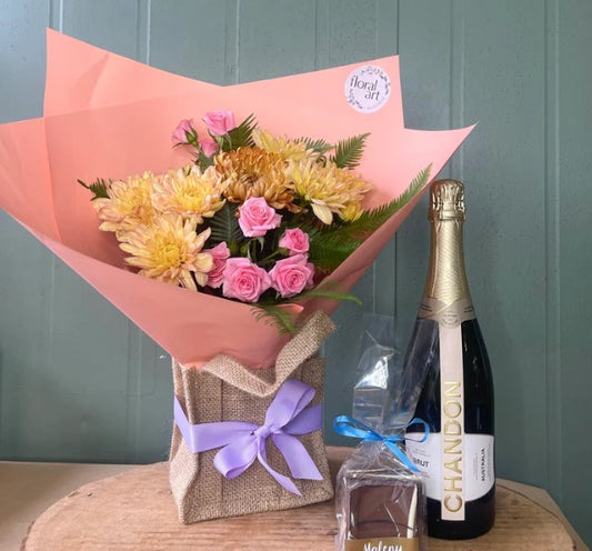 Guide to Corporate Floral Arrangements on the Sunshine Coast [2025]
