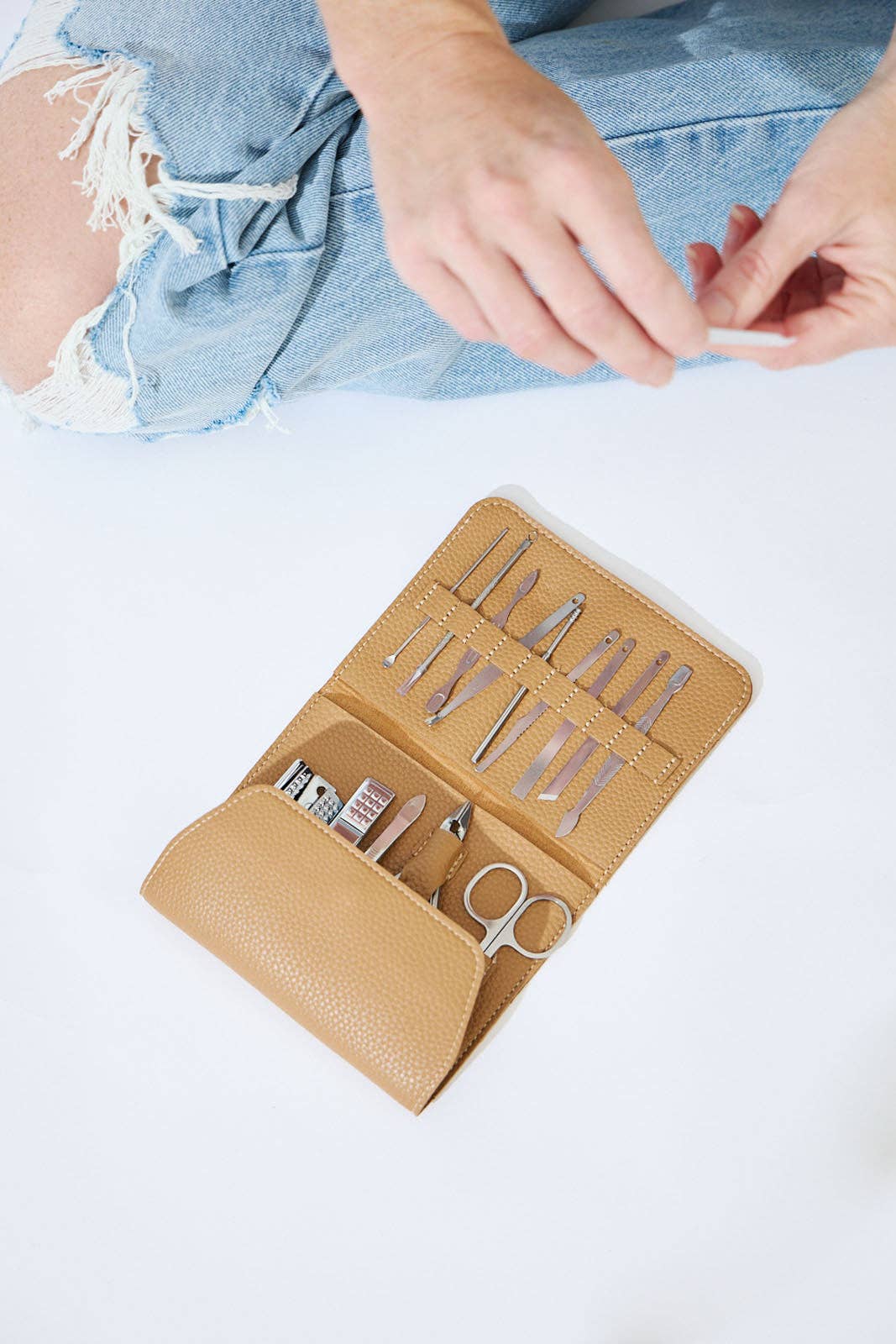 Vegan PU Leather Manicure Set - Beige